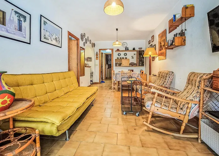 Awesome In With Kitchen * تورّيفيِخا